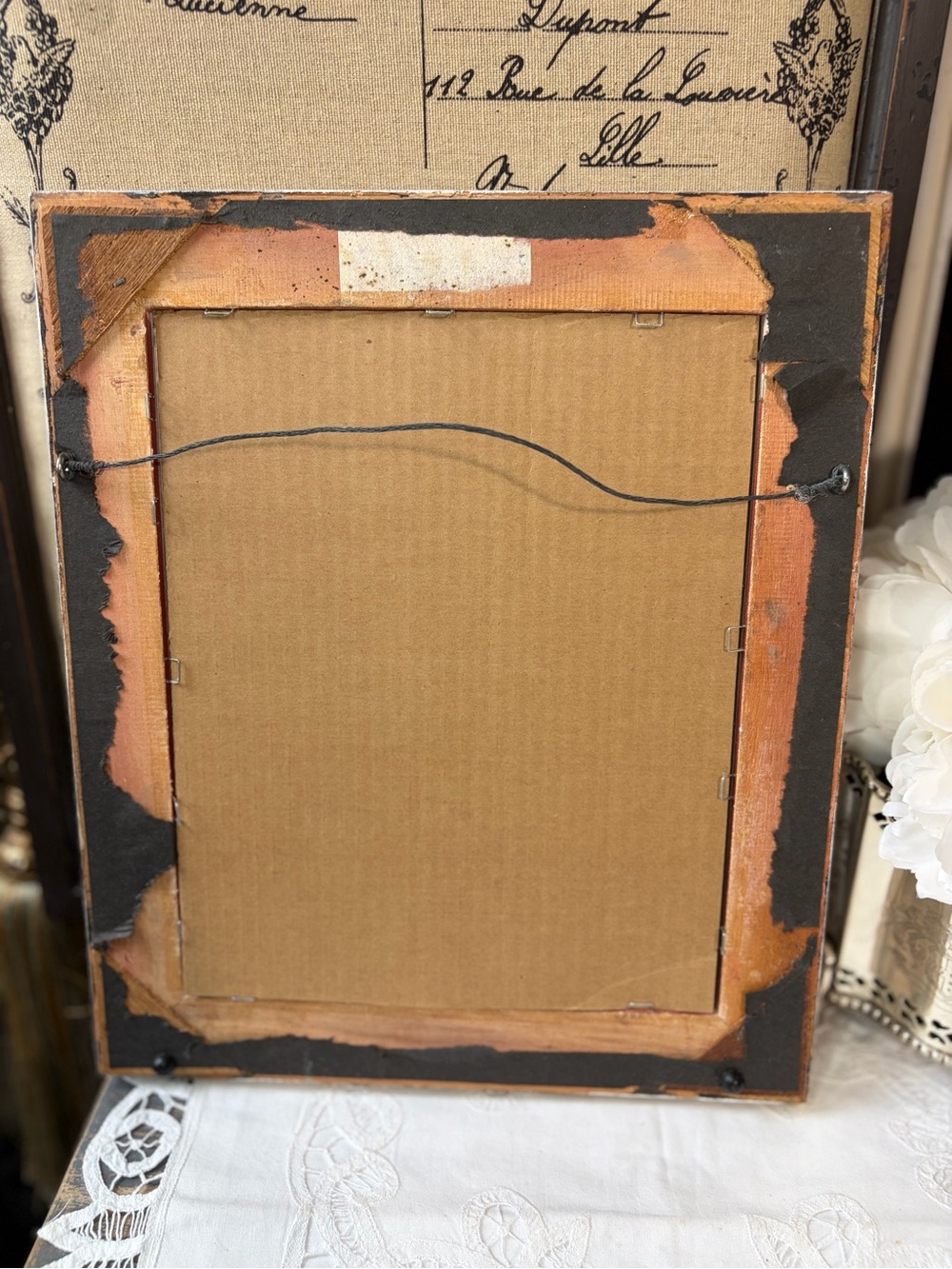 Vintage painted wood white gold picture frame - Picture 3 of 7
